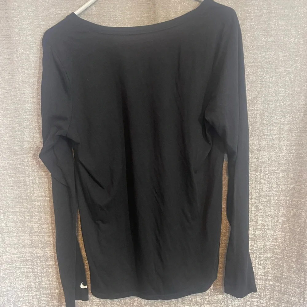 Nike Black and Silver NFL Tee - Picture 3 of 3